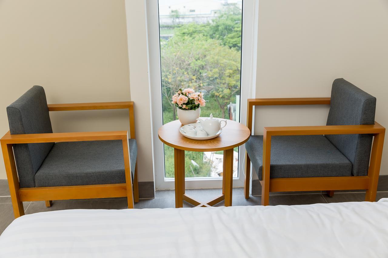 Anh Villa Hotel Дананг Екстериор снимка